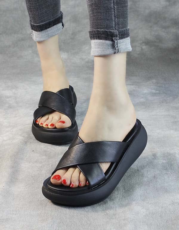 Handgjorda Retro Cross Strap Wedge Tofflor