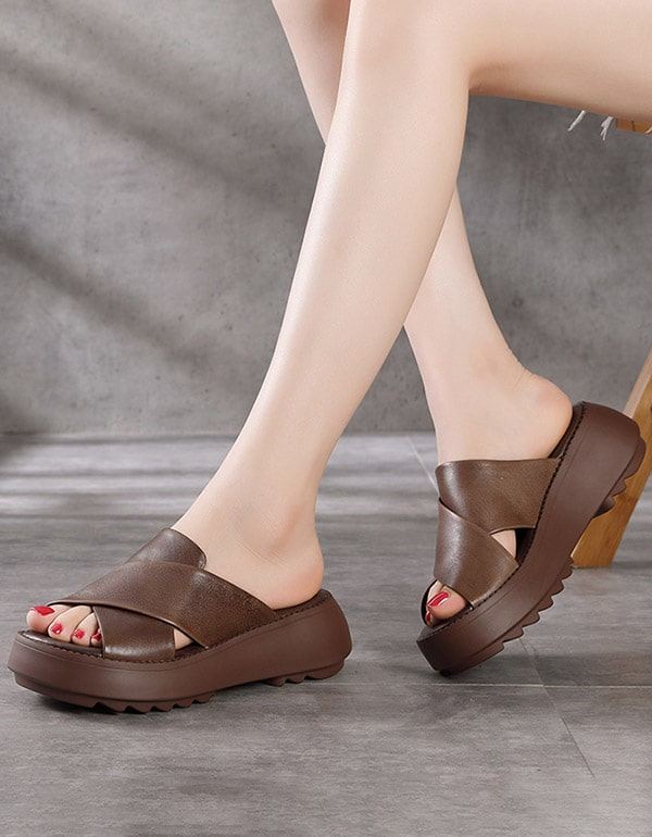 Kvinnors Cross Strap Summer Wedge Tofflor