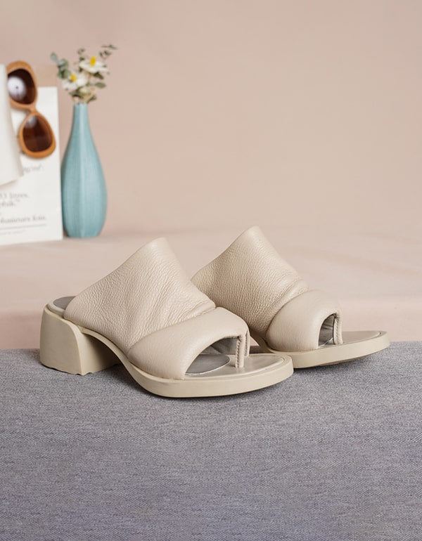 Sommar Nya Retro Läder Mode Flip-flop Tofflor