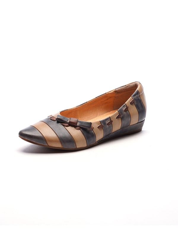 Spring Stripe Slip-on Spetsiga Platta Skor