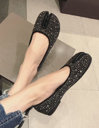 Mocka Diamond Split Toe Spring Shoes