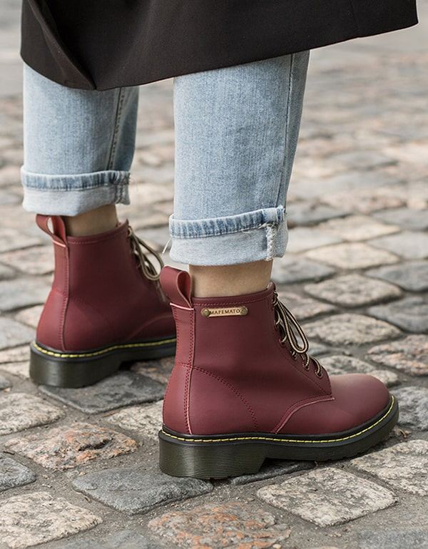 Höst Smooth Leather Dam Doc Marten Boots